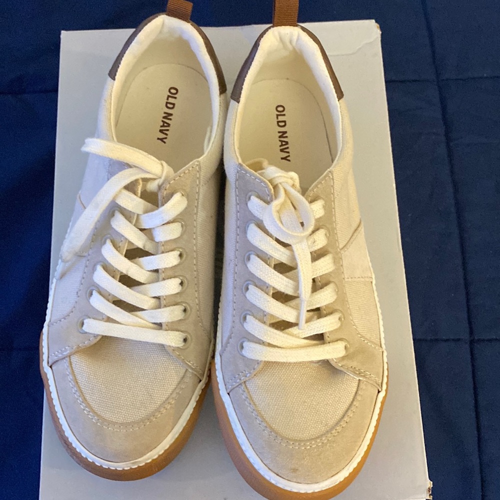 Old navy Big kids canvas sneakers